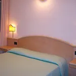 מלון Miramare 4*