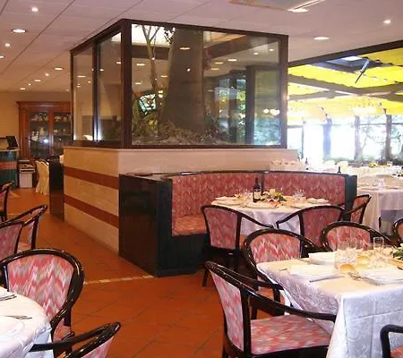 Miramare Hotel 4*