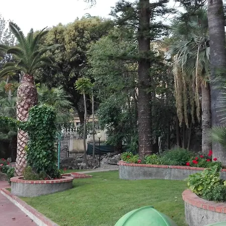 Miramare インペリア