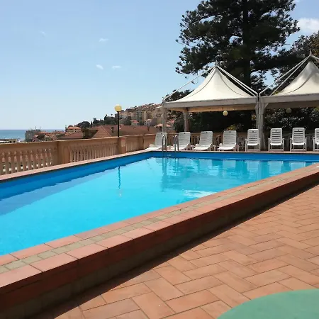 Miramare 4* Imperia