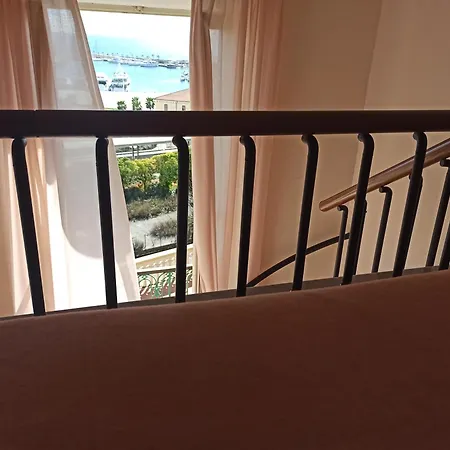 Miramare Hotel 4*