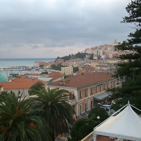 Miramare Otel 4*