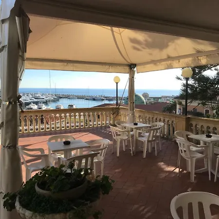 Miramare 4* Imperia