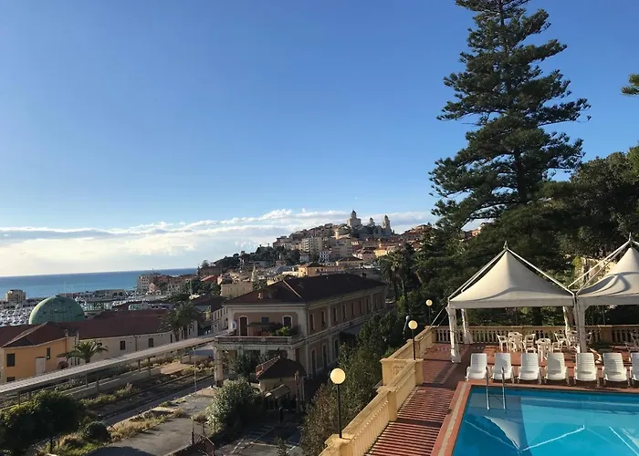 Miramare Hotel 4*